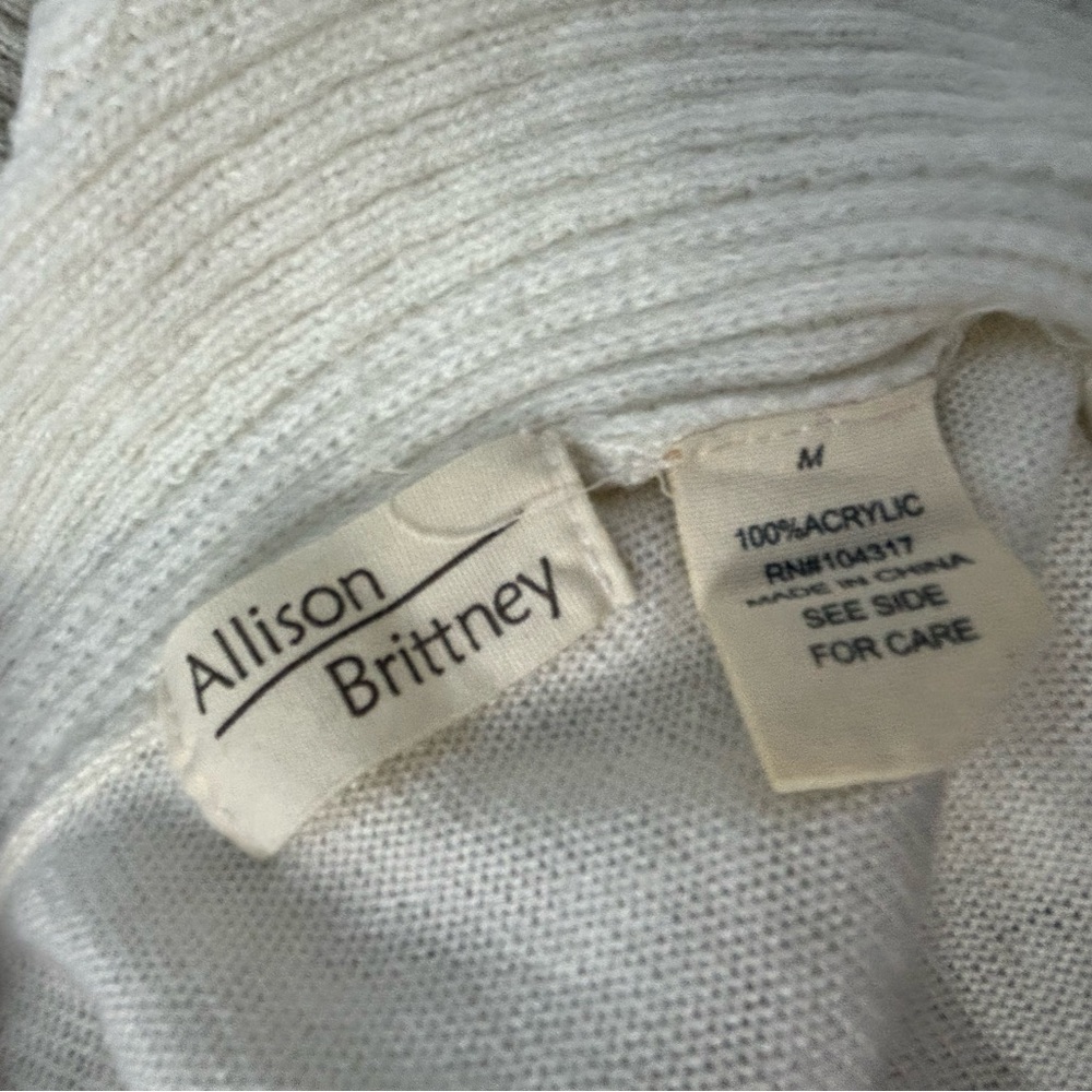 Allison Brittney White Ruffled Open Cardigan Sweater Medium - Picture 10 of 14
